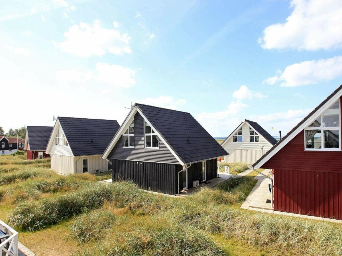 Two-Bedroom Holiday Home In Wendtorf 3 Zewnętrze zdjęcie